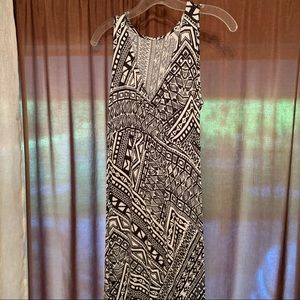 Apt. 9 black and white print maxi casual lounge dress small